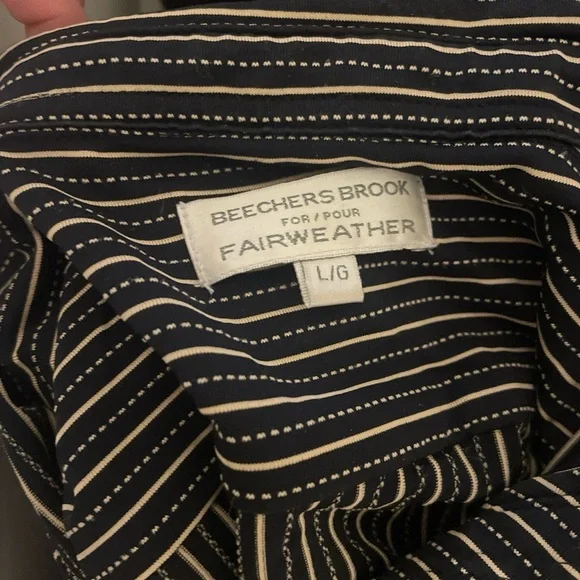 Pin striped collared shirt. Button down style. - Picture 3 of 3